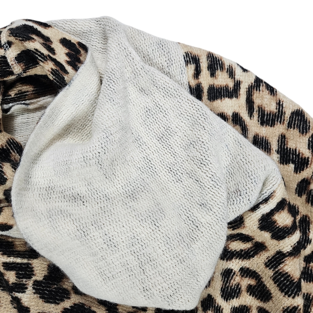 Chicos Cozy Leopard Animal Print Poncho/Shrug One Size Cowl Neck Fringed Boho - Picture 7 of 11